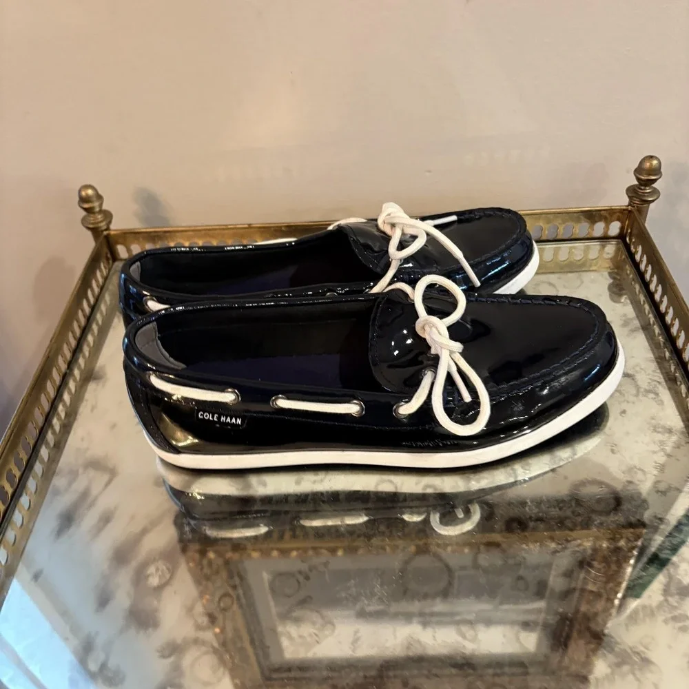 Cole Haan‎ Shoes Womens Size 9 Navy Patent Boat Loafers Slip On Nautical WU5471